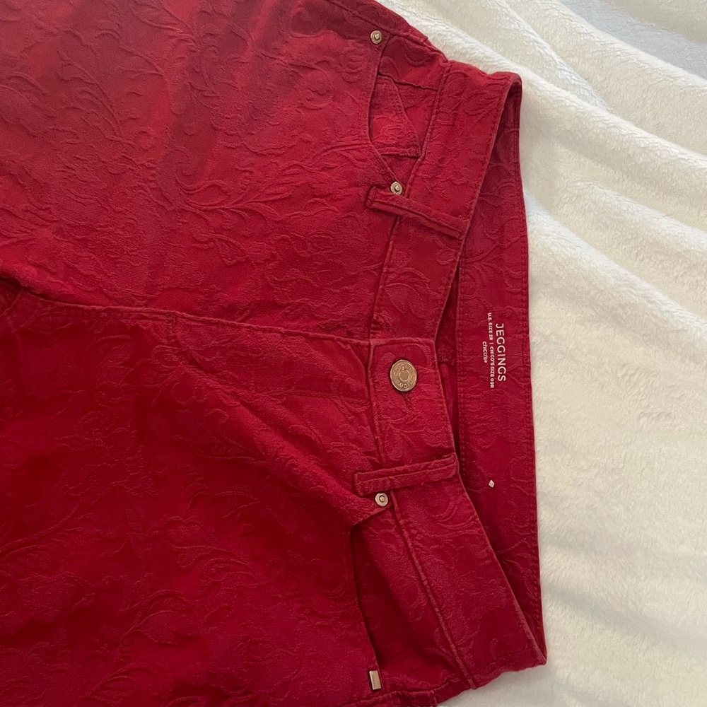Red skinny jeans